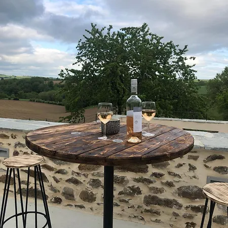 Casa de Férias Les Albarets Rieupeyroux (Aveyron)