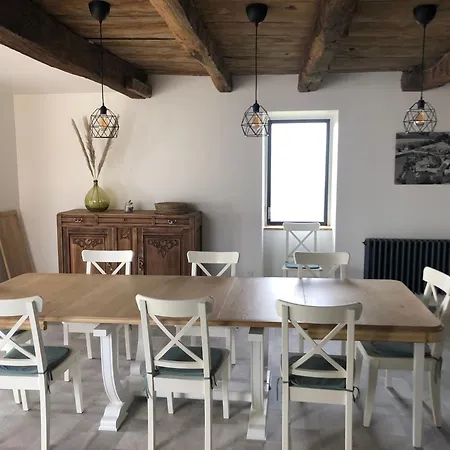 Les Albarets Casa de Férias